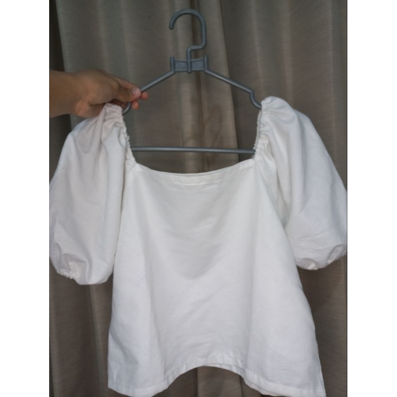 PRELOVED BLOUSE PUTIH abbey CROPTOP