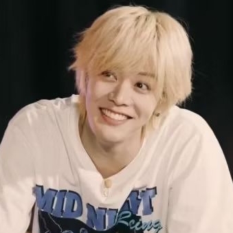 [NCT] YUTA OFFICIAL PHOTOCARD