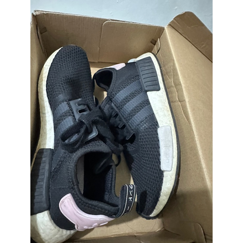 PRELOVED ADIDAS NMD R1 BLACK ORIGINAL - NEGOTIABLE