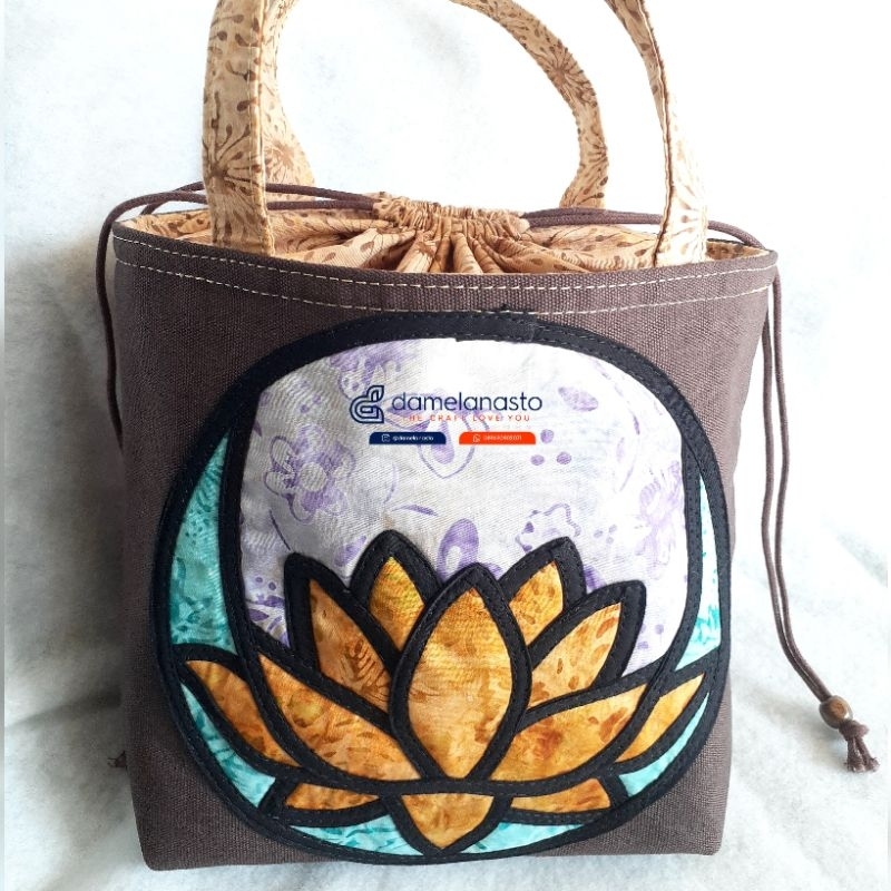 TAS BEKAL APLIKASI KAIN PERCA