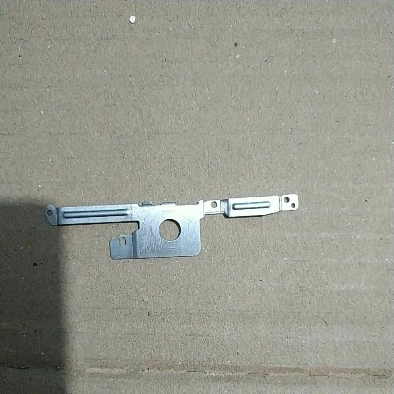 seng penutup soket redmi 6pro bekas