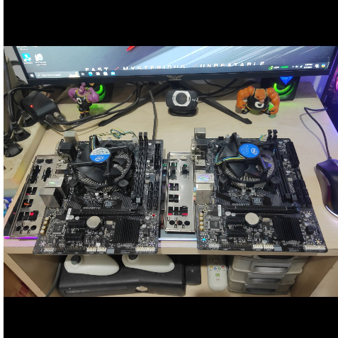 Paketan Motheboard/MainBoard Gigabyte B250M-D2V, Intel Core I5 7400