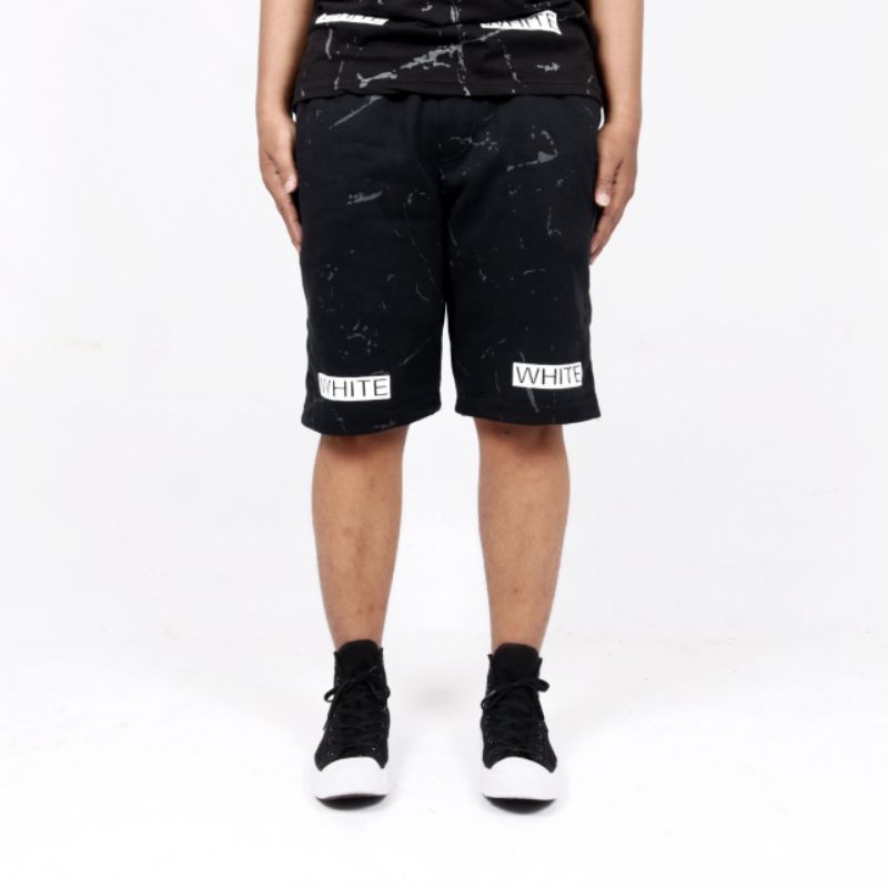 CELANA PENDEK OFFWHITE MARBLE HITAM MOTIF SABLON FULTAG