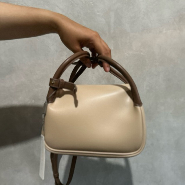 CK Slouchy Evelyn Padded Double Handle - Brown