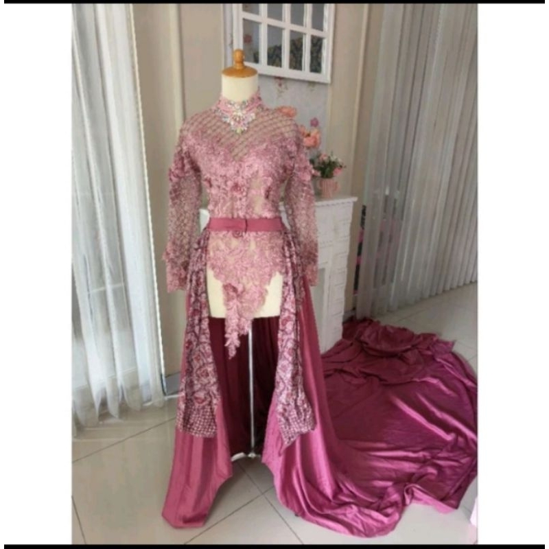 baju pengantin preloved/kebaya pengantin ekor/second/pl