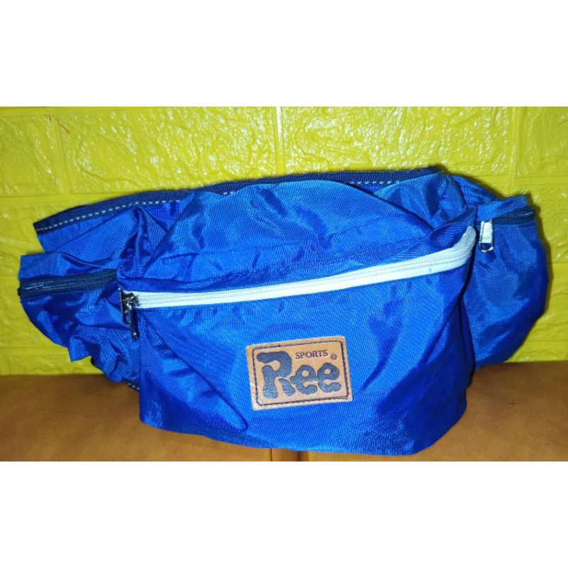 WB biru pria