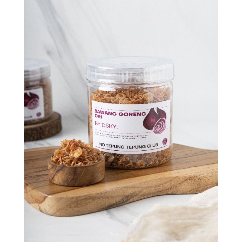 

Bawang Goreng Premium Original. Bawang Goreng Ori by DSKY. Kemasan Toples 600 ml (150 gr).