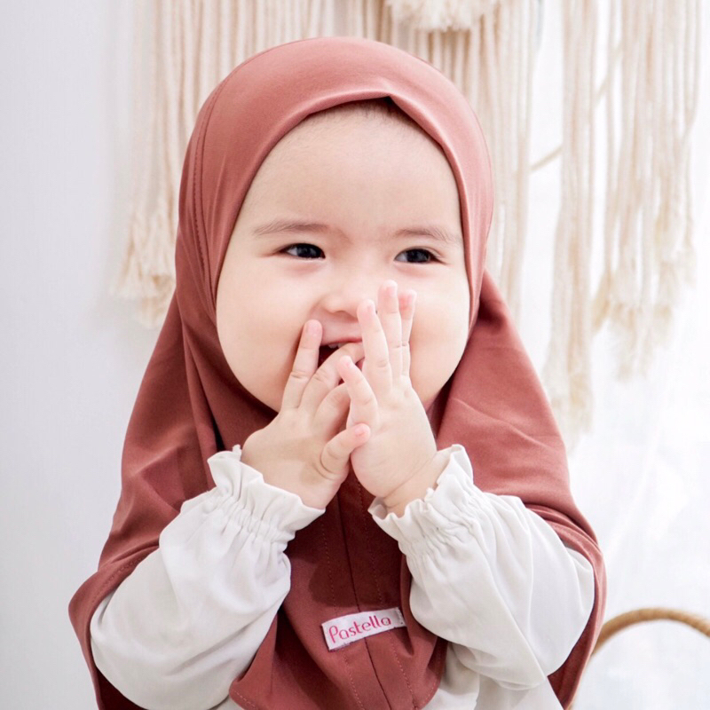 Little Pastella - Clarissa Hijab Instant Anak Soft Pet