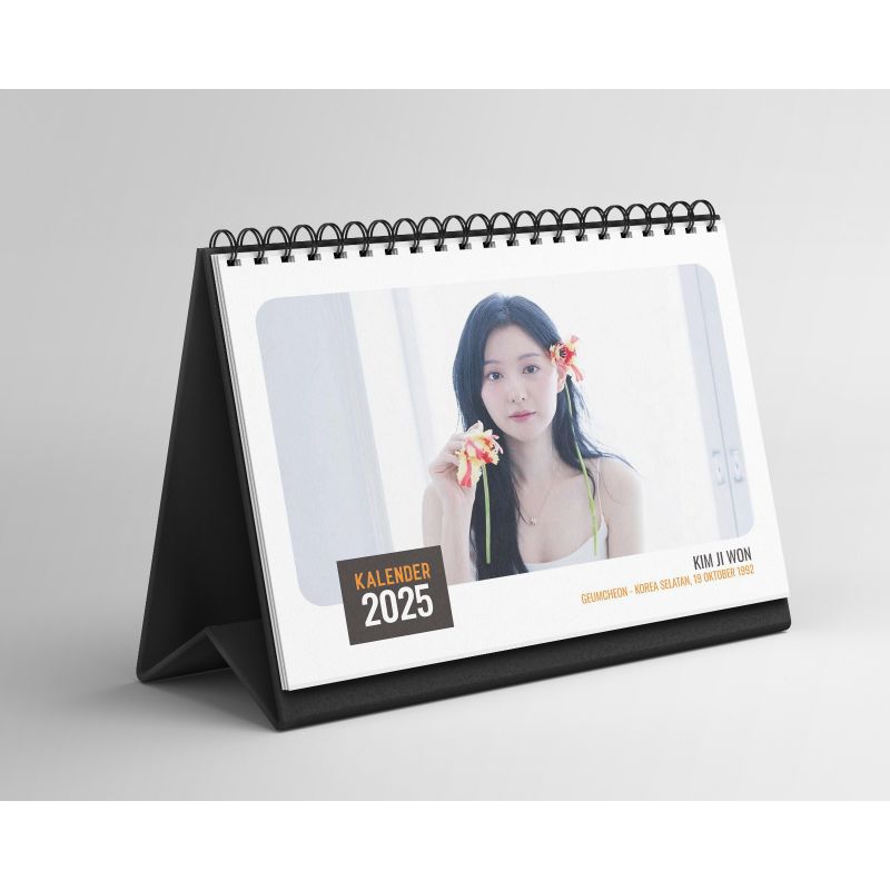 

Kalender Kim Ji Won 2025