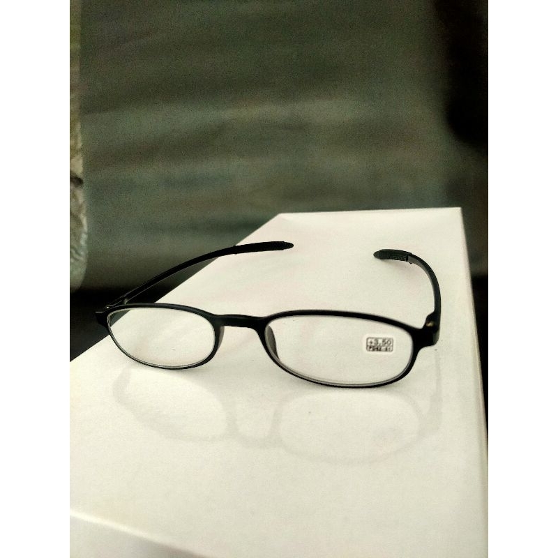 KACAMATA BACA LENTUR (TR90)
