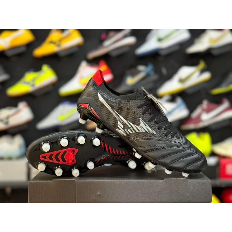Sepatu Bola Mizuno Morelia Beta FG Black