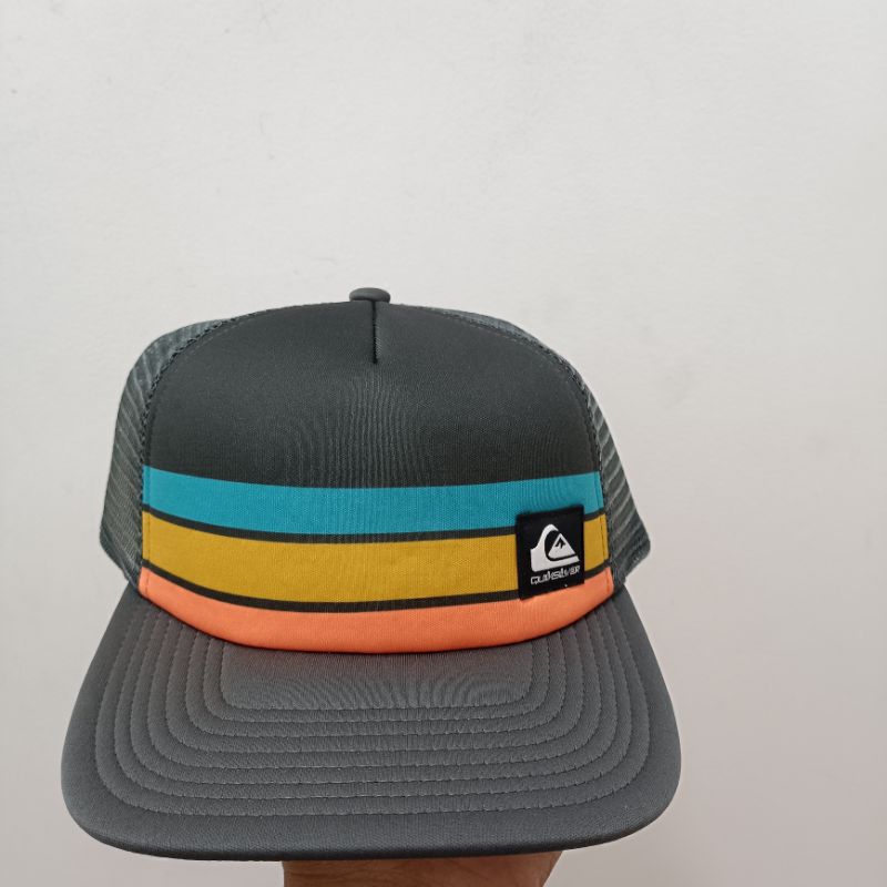 Topi pria Quiksilver emu coop trucker