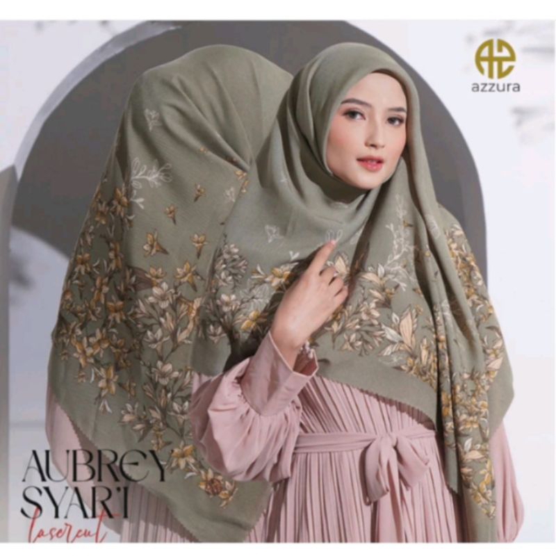 SEGIEMPAT SYAR'I AZZURA AUBREY