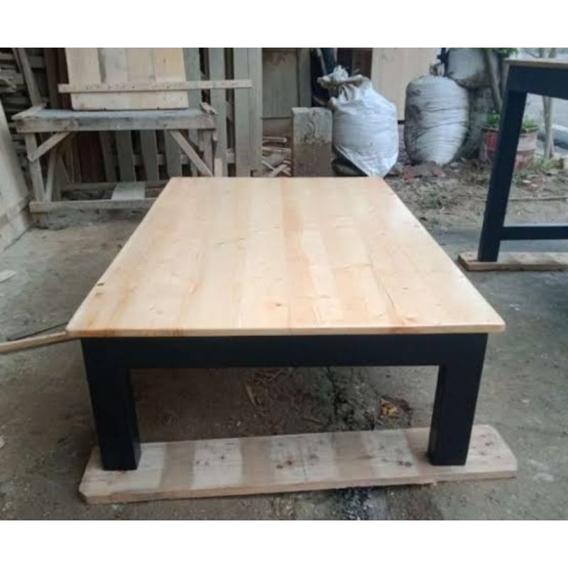 lmeja lesehan jati Belanda furniture