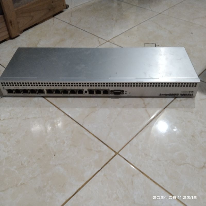 MIKROTIK RB 1100 AHX4