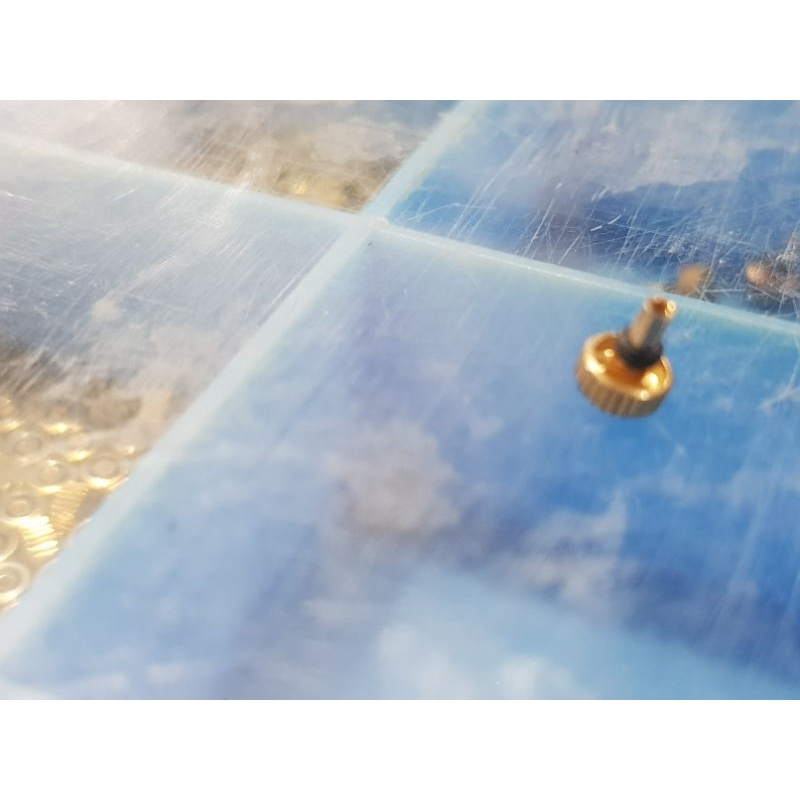 Crown Knop jam SEIKO 5 Automatic cal 7009 B+ warna gold