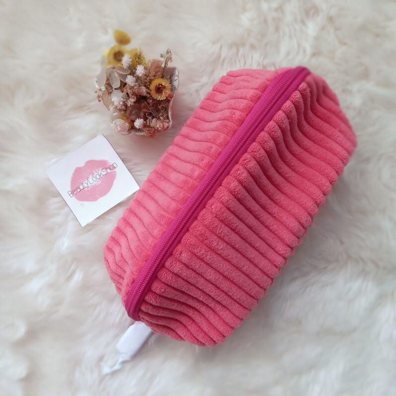 Benefit Cosmetics makeup Pouch