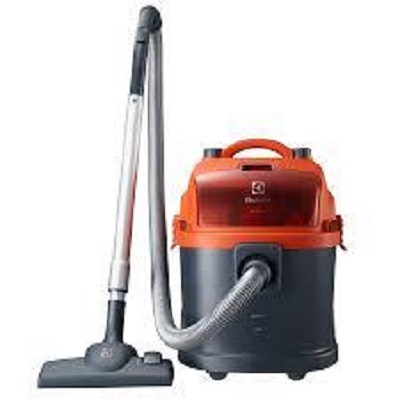 VACUM/CLEANER/ELECTROLUX/WET/DRY/Z-931