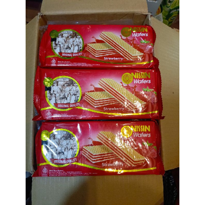 

NISSIN WAFERS STARWBERRY 110gr