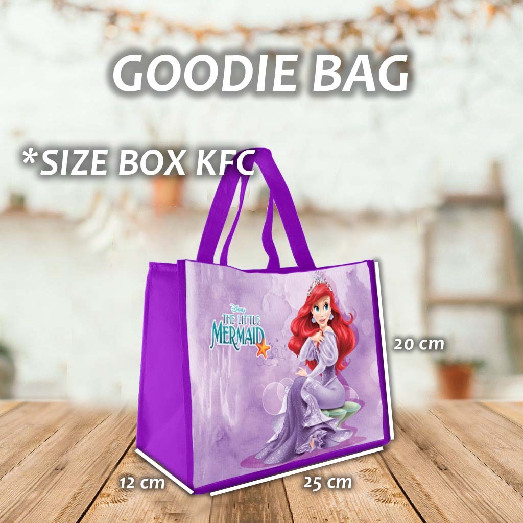 

Tas Ultah motif mermaid Goodie Bag Souvenir Ulang Tahun Aqiqah Nama Foto Kartun Anak Lucu kode # 3