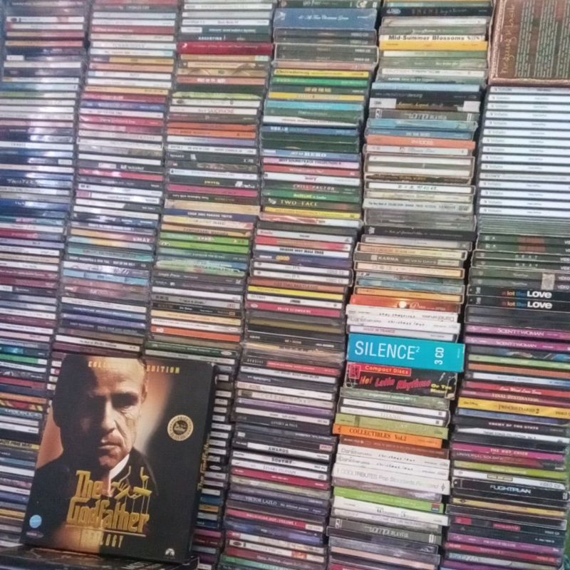 CD  DVD  VCD  RANDOM (10 PCS  FREE 2 PCS )  INDONESIA DAN BARAT