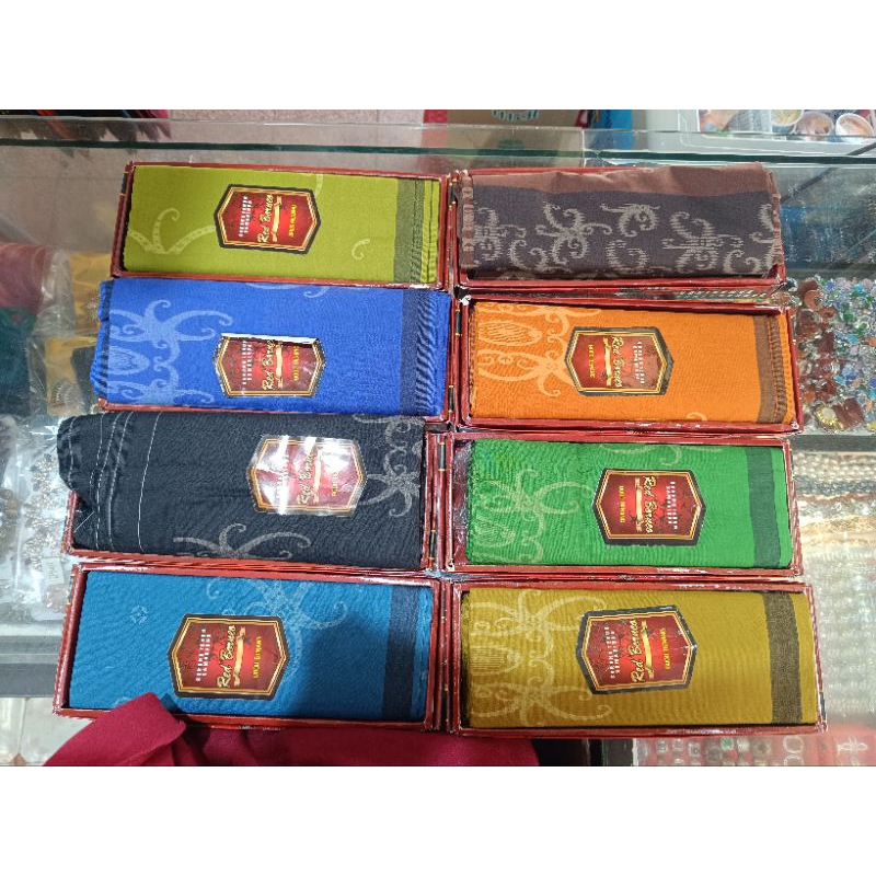 SARUNG SAMARINDA RED BORNEO