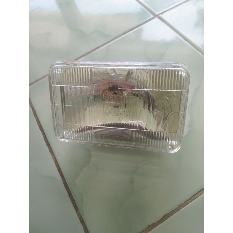 Headlamp sealed beam kotak 12V 50W Stanley japan original