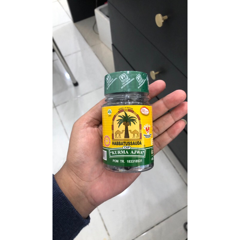 

Habbatussauda Kurma Ajwa 120 Kapsul