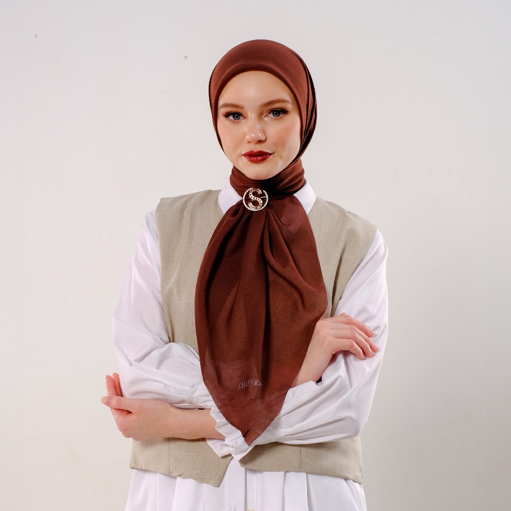 Shafira Marcella Plain Scarf | Hijab | Kerudung | Jilbab Segiempat