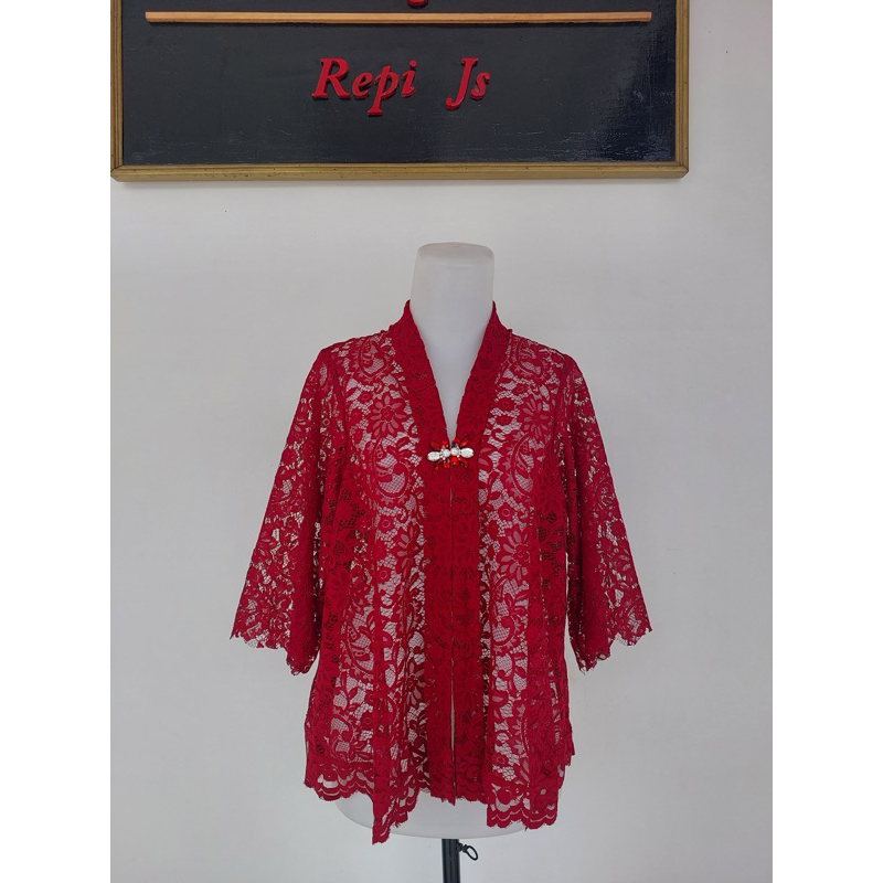 Kebaya Kartini Merah Maroon