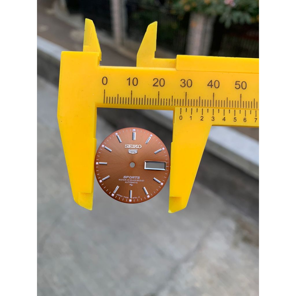 PLAT DIAL SEIKO 5 SPORTS 28,5 MM COKLAT LIST SILVER  CAL 7009 7S26 6309