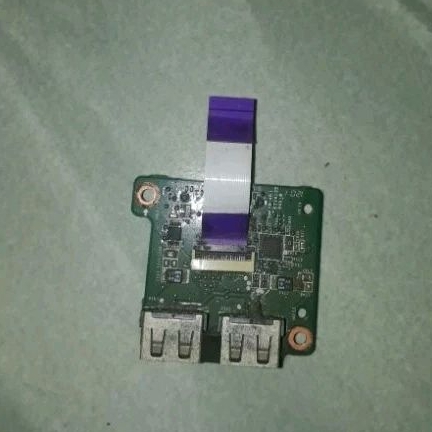 Port usb Laptop Toshiba L730 L735