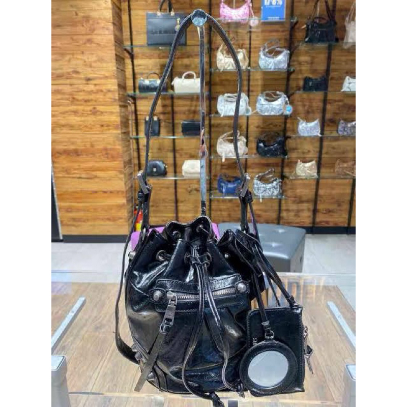 Steve Madden Bvally Black