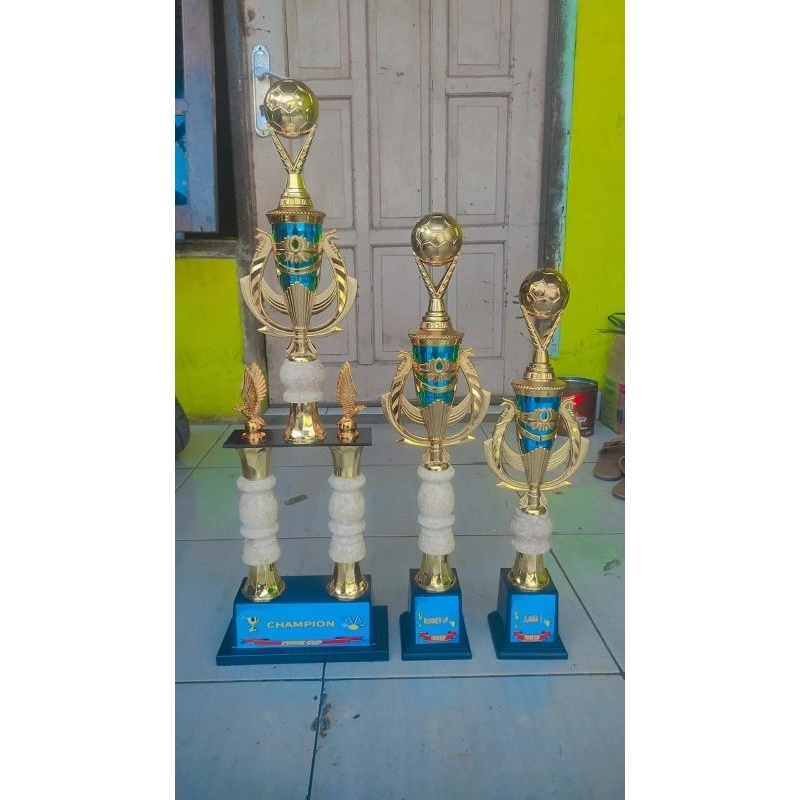 piala set juara 1,2,3
