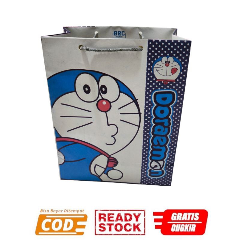 

PAPERBAG ULANG TAHUN 20x11X25 PAPER BAG SOUVENIR Paper bag R6 Karakter Baby shark Kuromi Avangers Pororo Doraemon Frozen Minion Spiderman Labubu Hello Kitty