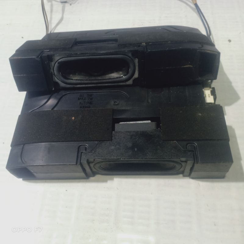 speaker bekas TV LED merk LG 32lb550a
