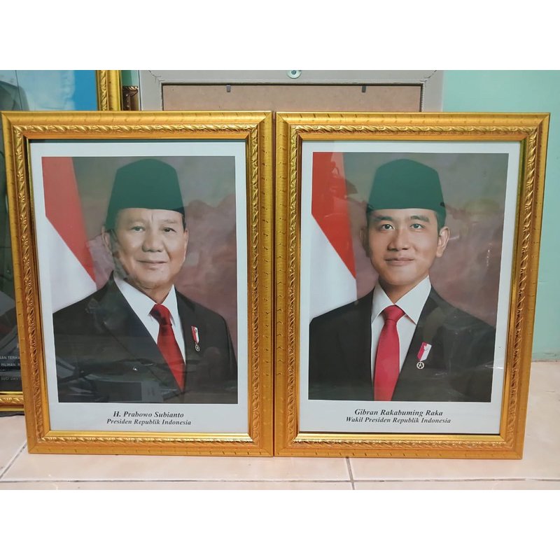 Foto Presiden dan Wakil Presiden