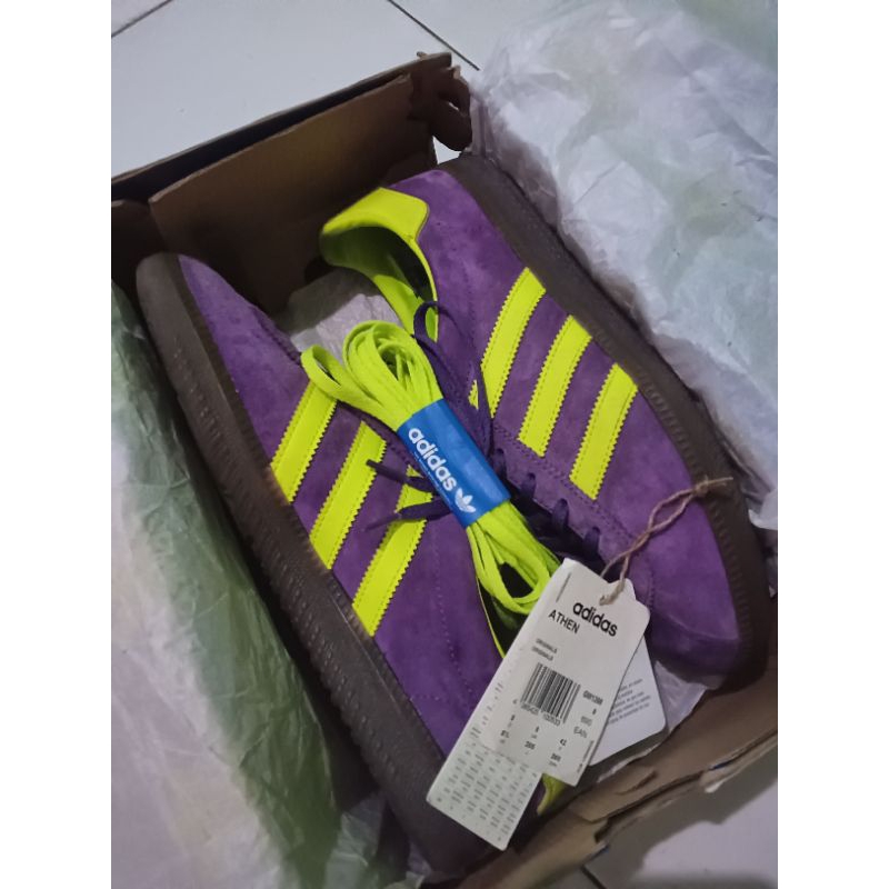 Adidas Athen purple