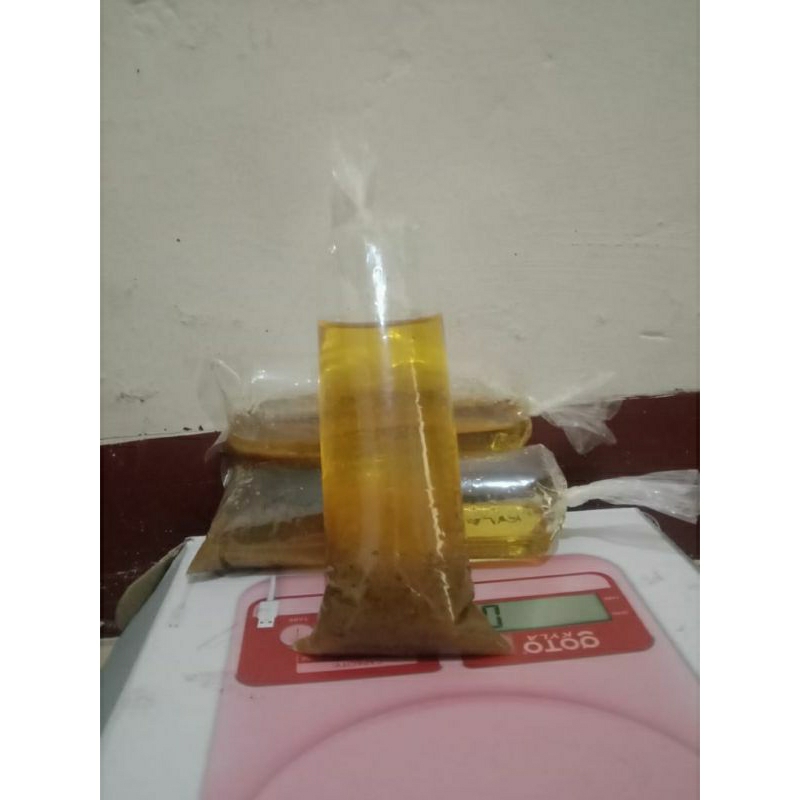 

Bumbu Kuah bakso ( 2 picis ) asli produksi tukang bakso, serbaguna