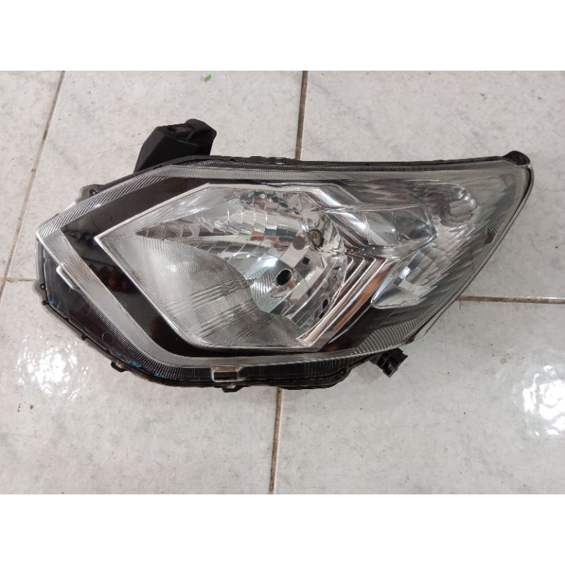 Lampu depan SIGRA/CALYA original