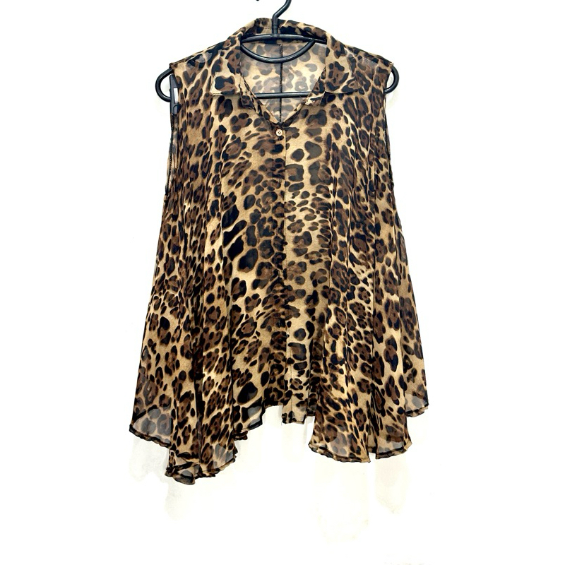 baju wanita motif macan lengan pendek preloved