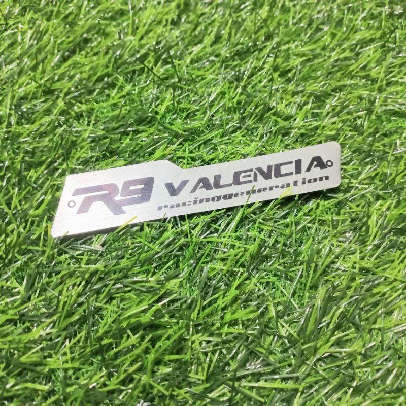 EMBLEM KNALPOT RACING MERK R9 VALENCIA