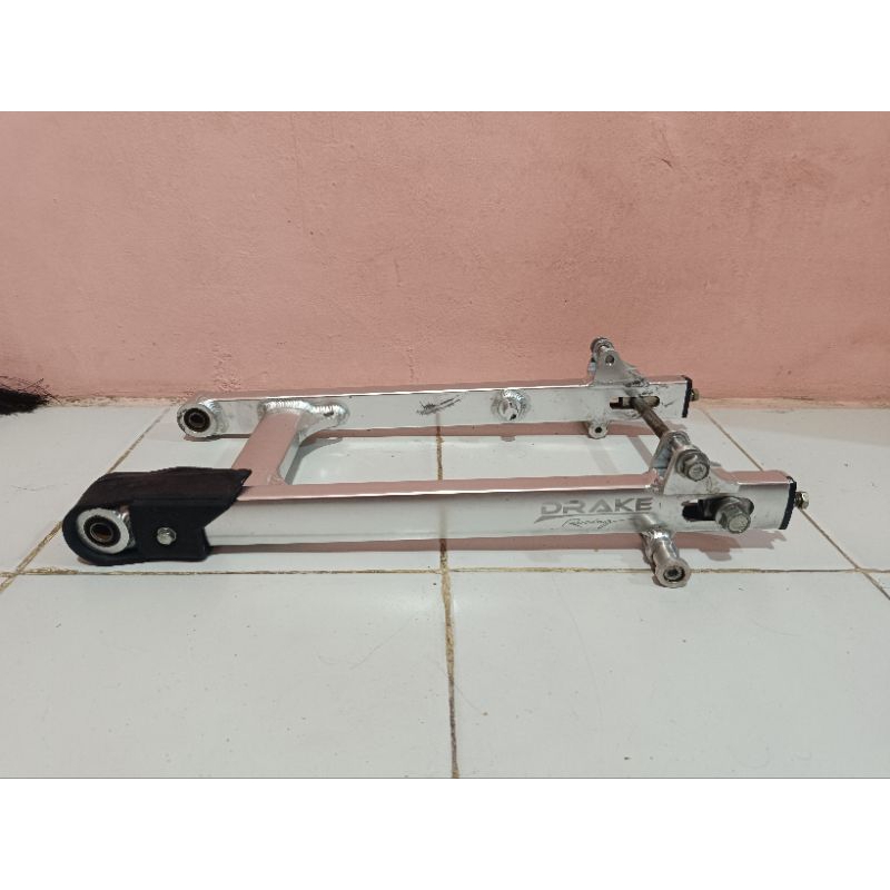 swing arm drake supra x 125 dd