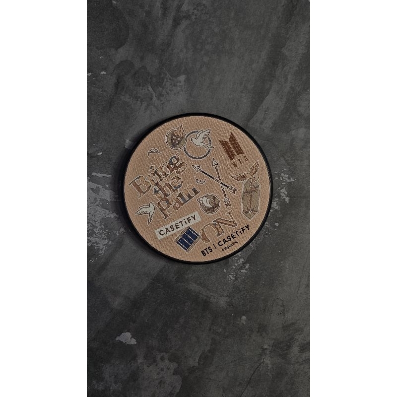 Wireless charger BTS x Casetify (ORIGINAL PREOWNED)