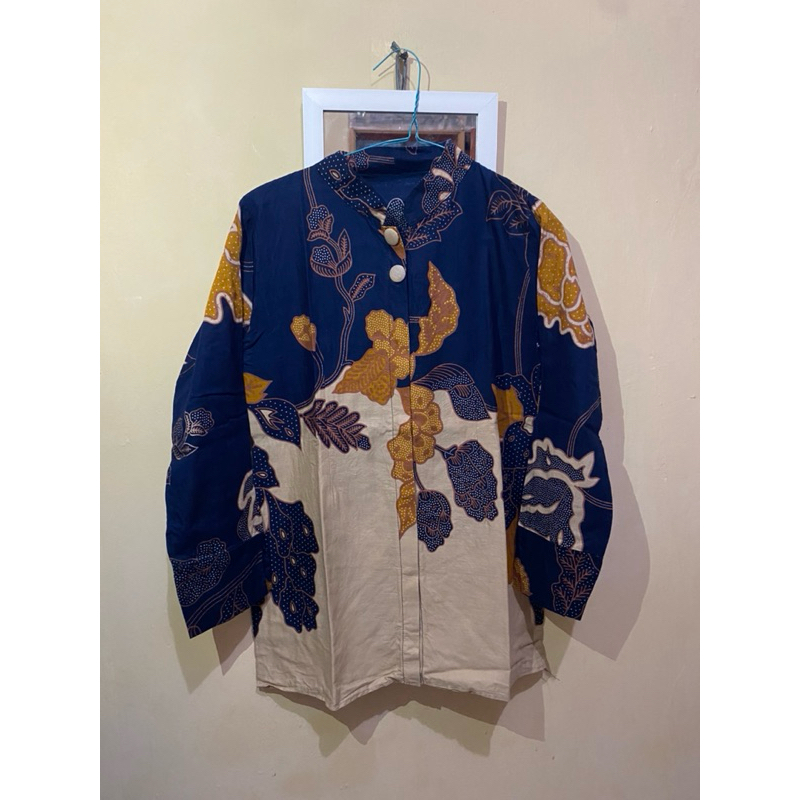 preloved batik kerja modern wanita