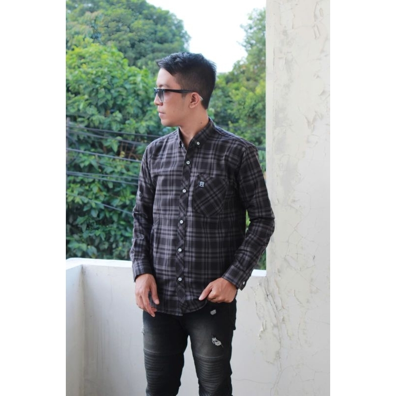 kemeja akrilik pria premium quality Byones Lineship bandung original.kemeja kotak kotak
