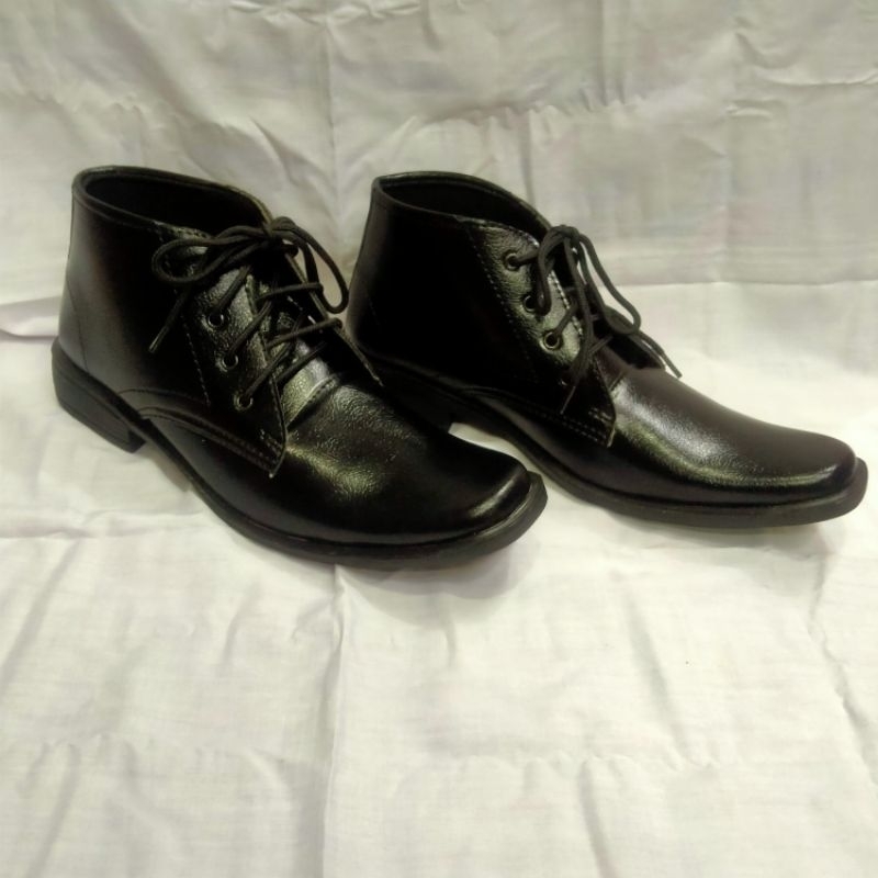 Sepatu PDH Paskibra tali Pria Model Tinggi