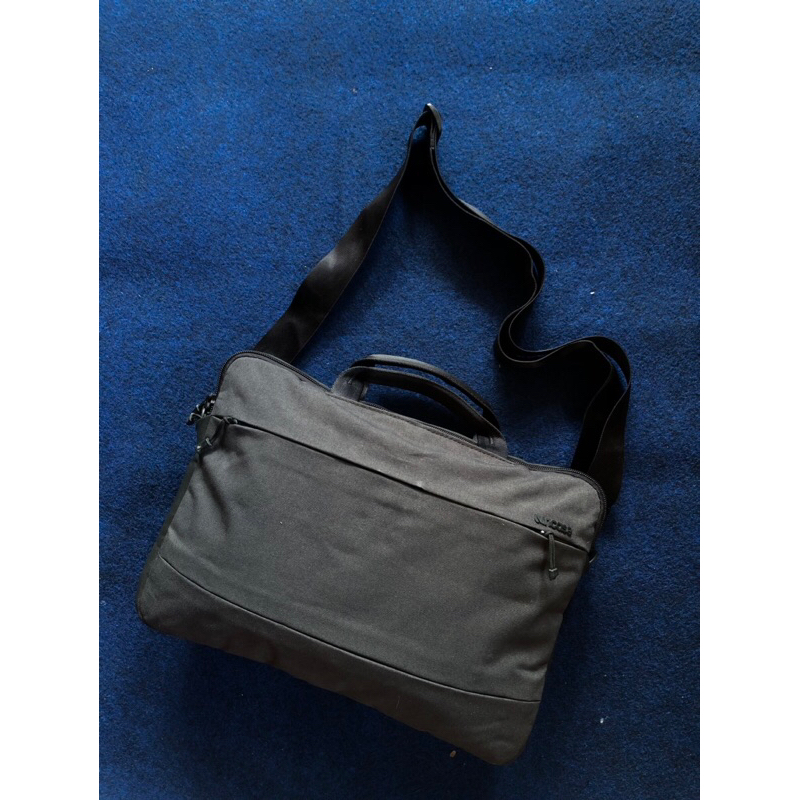 Briefcase Tas kerja Incase