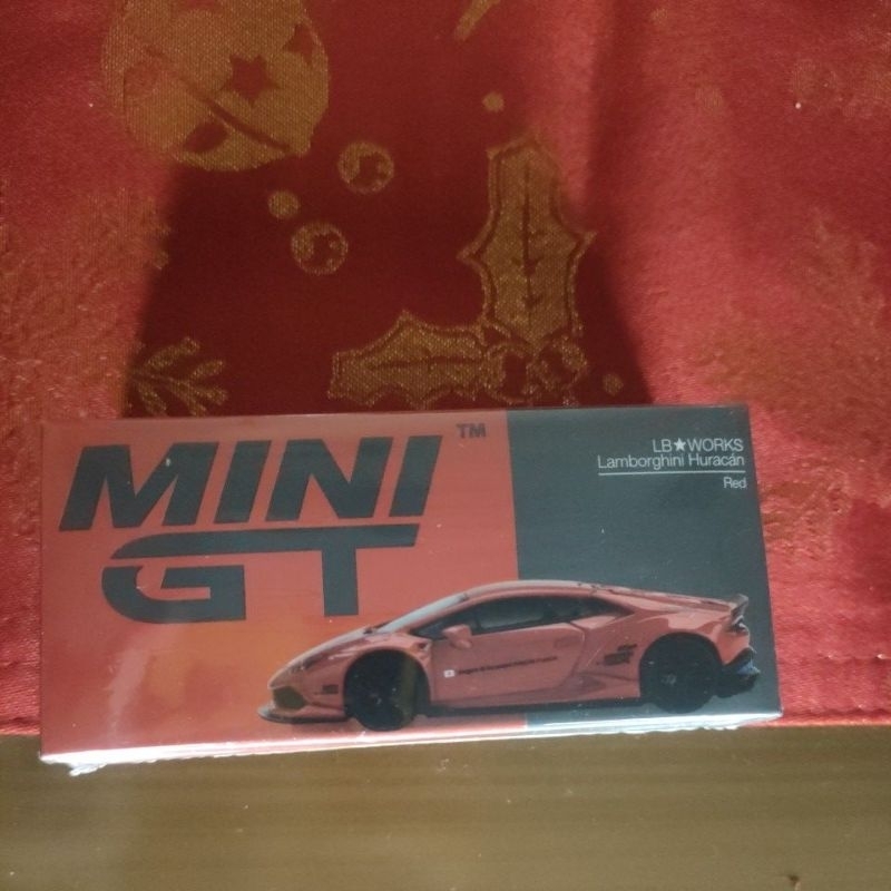 Lamborghini huracan LBWK (RED)