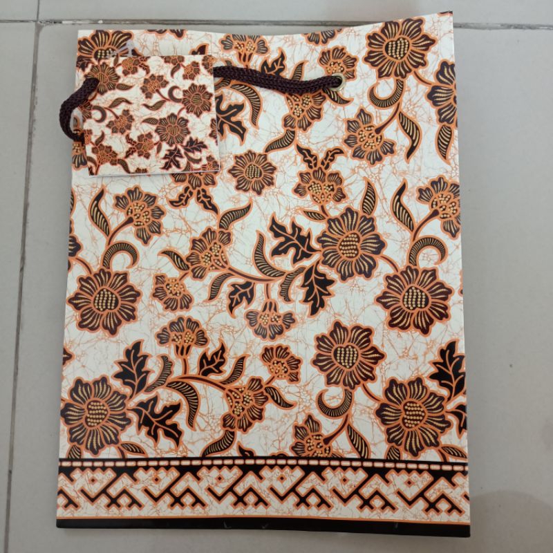 

Papet bag B Kiky motif batik bledag Aster 23x18x10cm